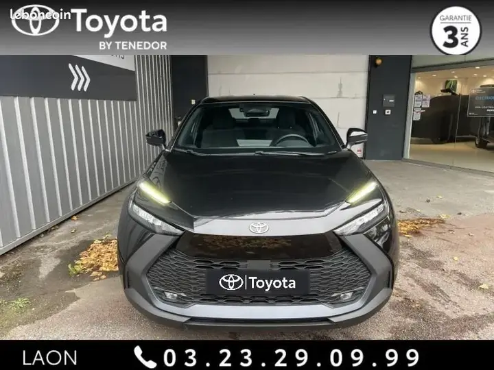 Toyota C-Hr 2025 photo 2