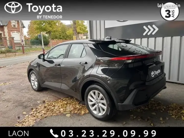 Toyota C-Hr 2025 photo 4