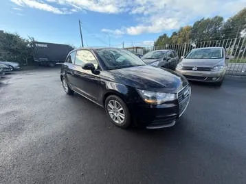 Audi A1 2011 photo 2