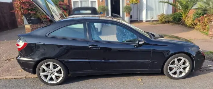 Mercedes-Benz C-Class 2008 photo 5