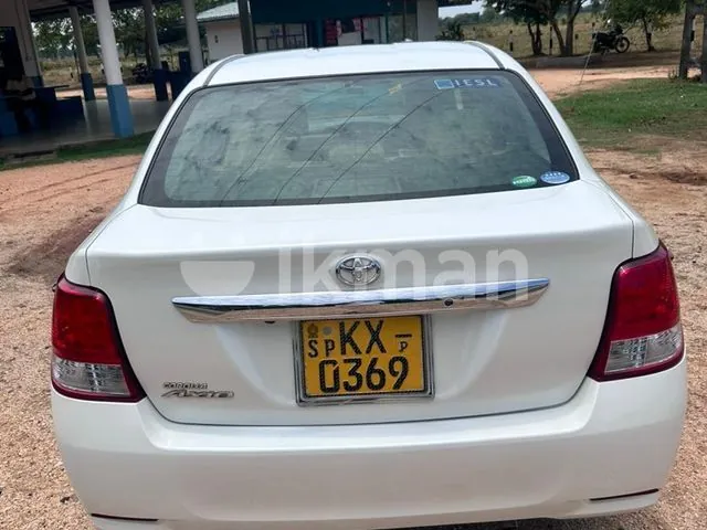 Toyota Axio 2013 photo 2