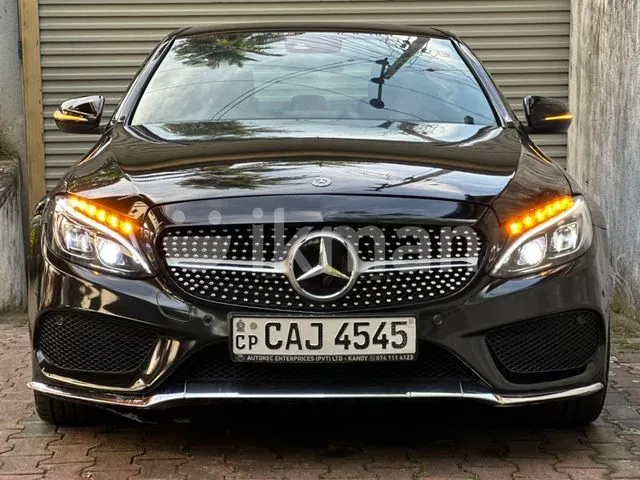 Mercedes-Benz C300 2015 photo 3