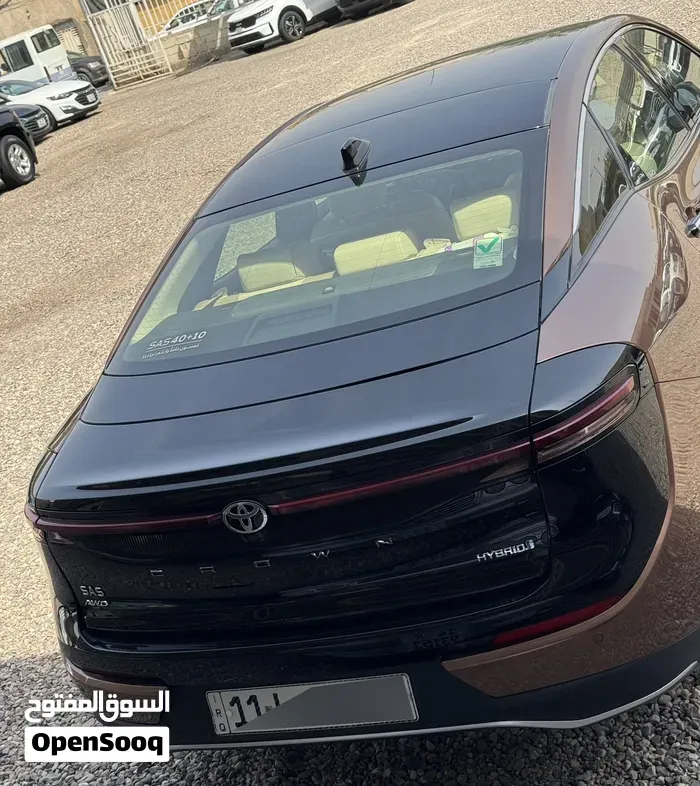 Toyota Crown 2023 photo 4