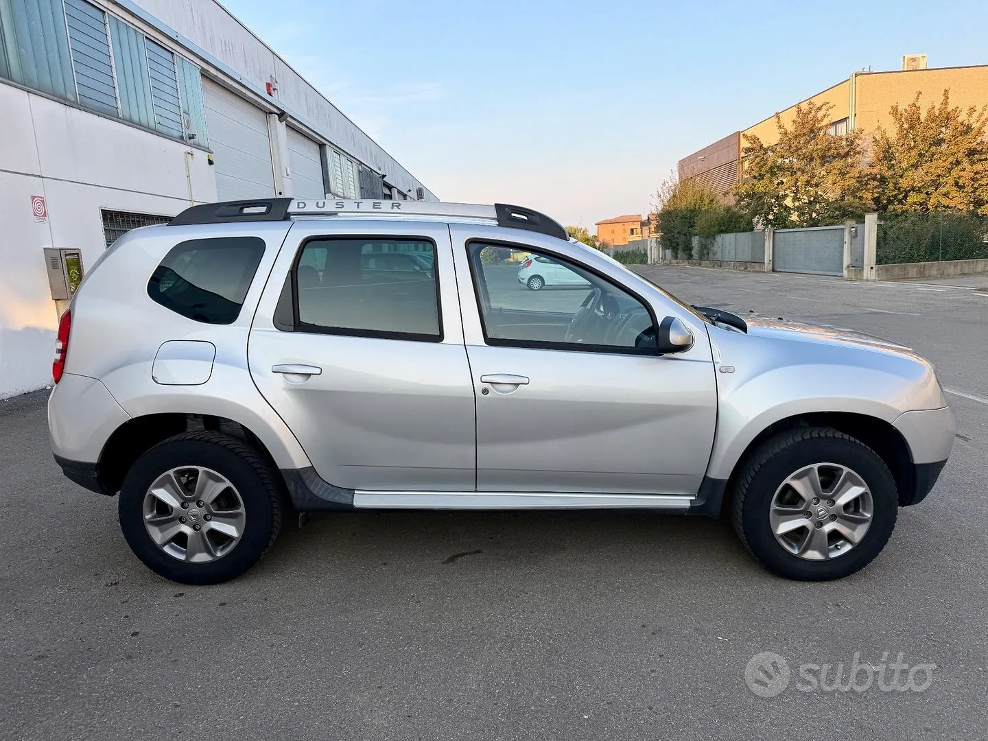 Dacia Duster 2015 photo 4