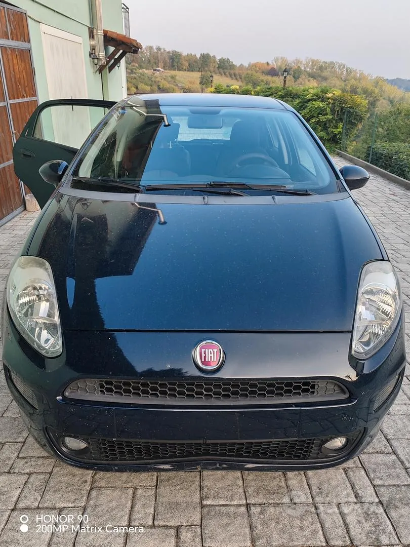 Fiat Punto 2017 photo 2
