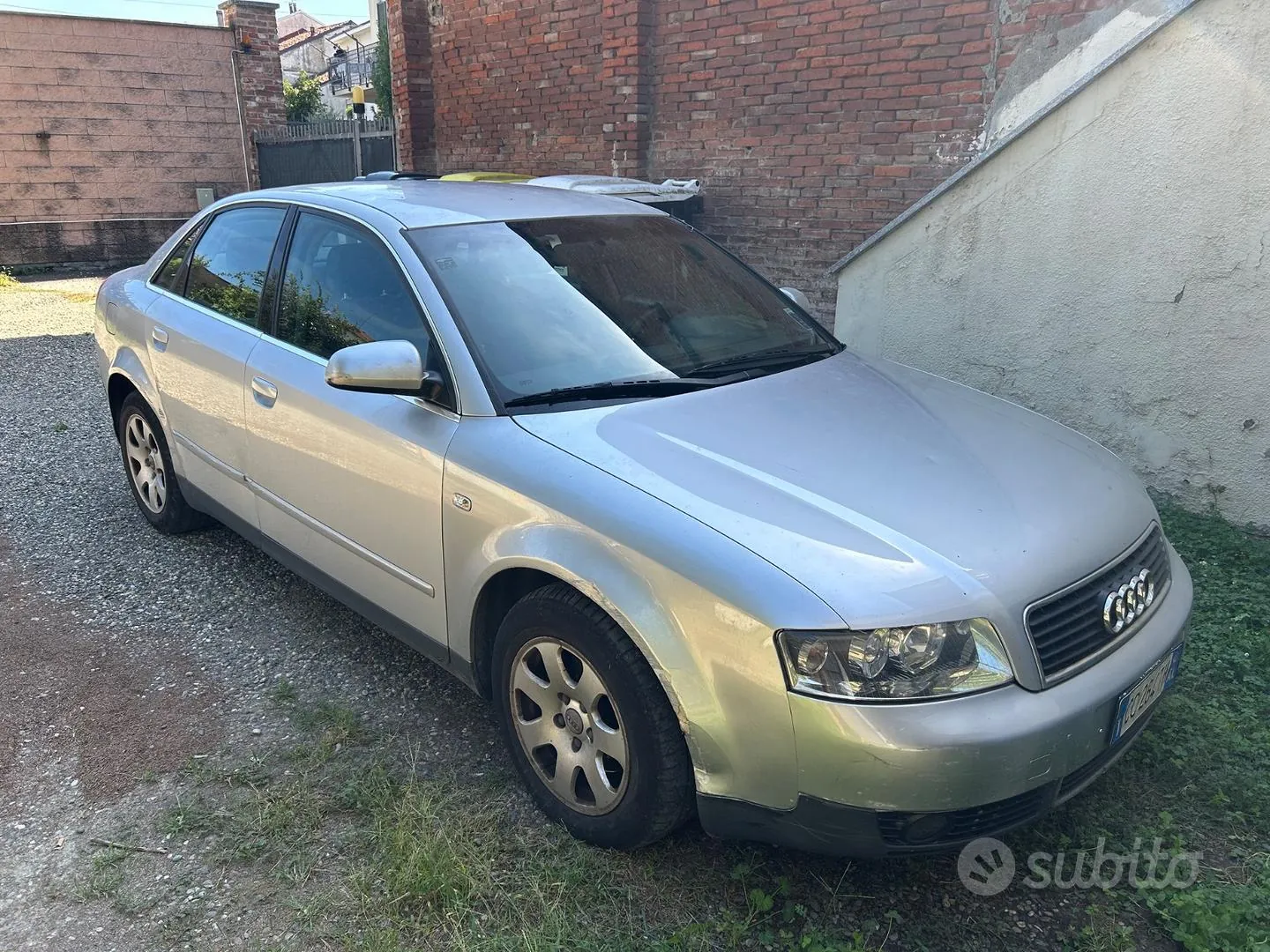 Audi A4 2002 photo 2