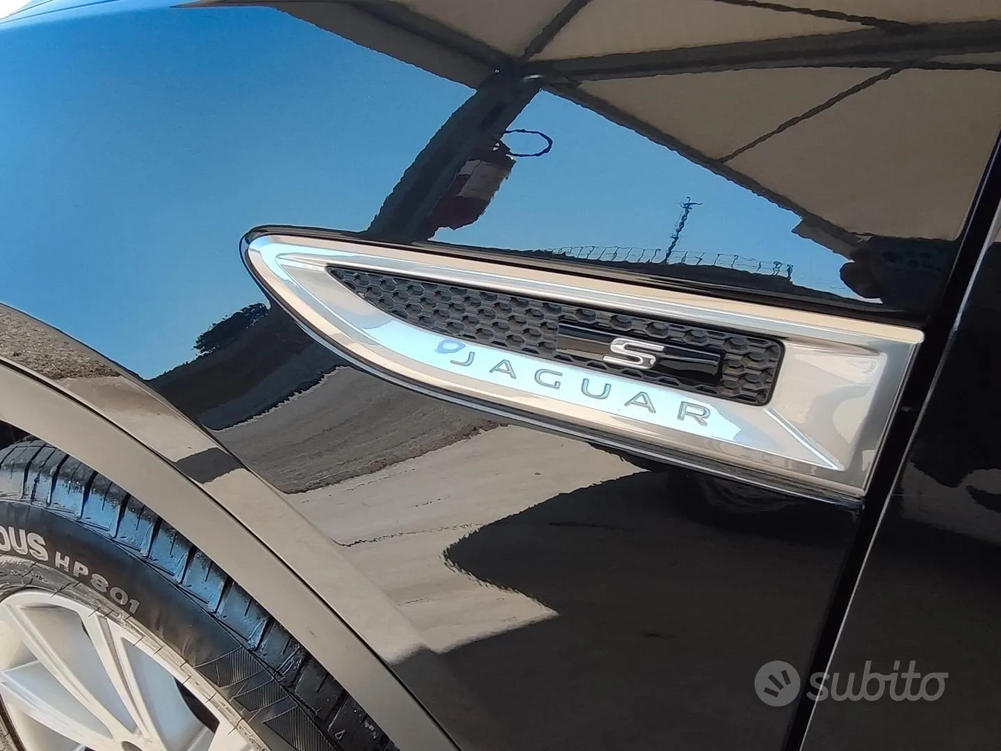 Jaguar E-Pace 2019 photo 5