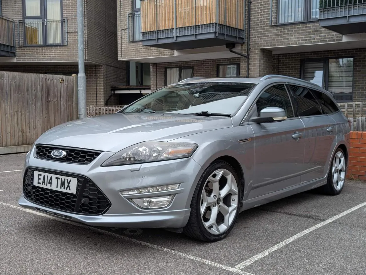 Ford Mondeo 2014 photo 3