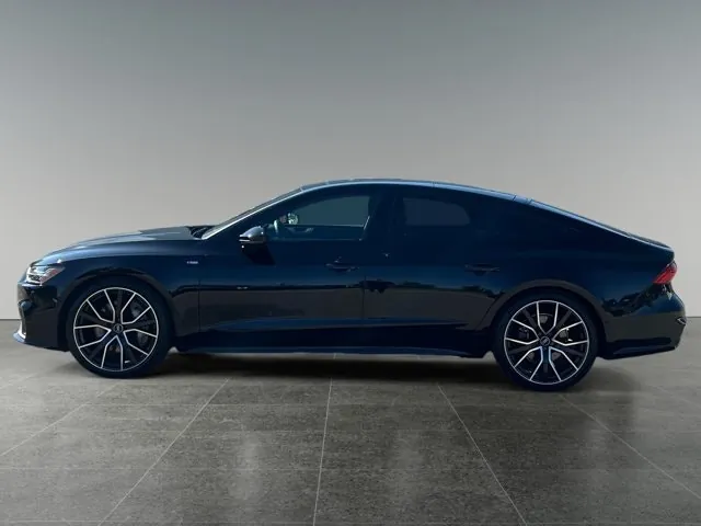 Audi A7 2021 photo 2