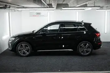 Audi Q5 2023 photo 5
