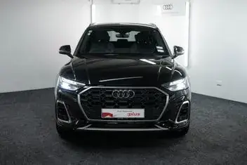 Audi Q5 2023 photo 3
