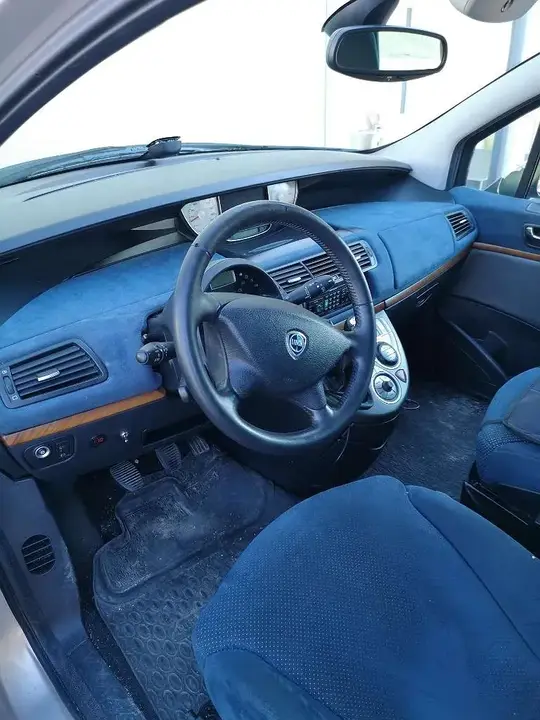 Lancia Phedra 2009 photo 3