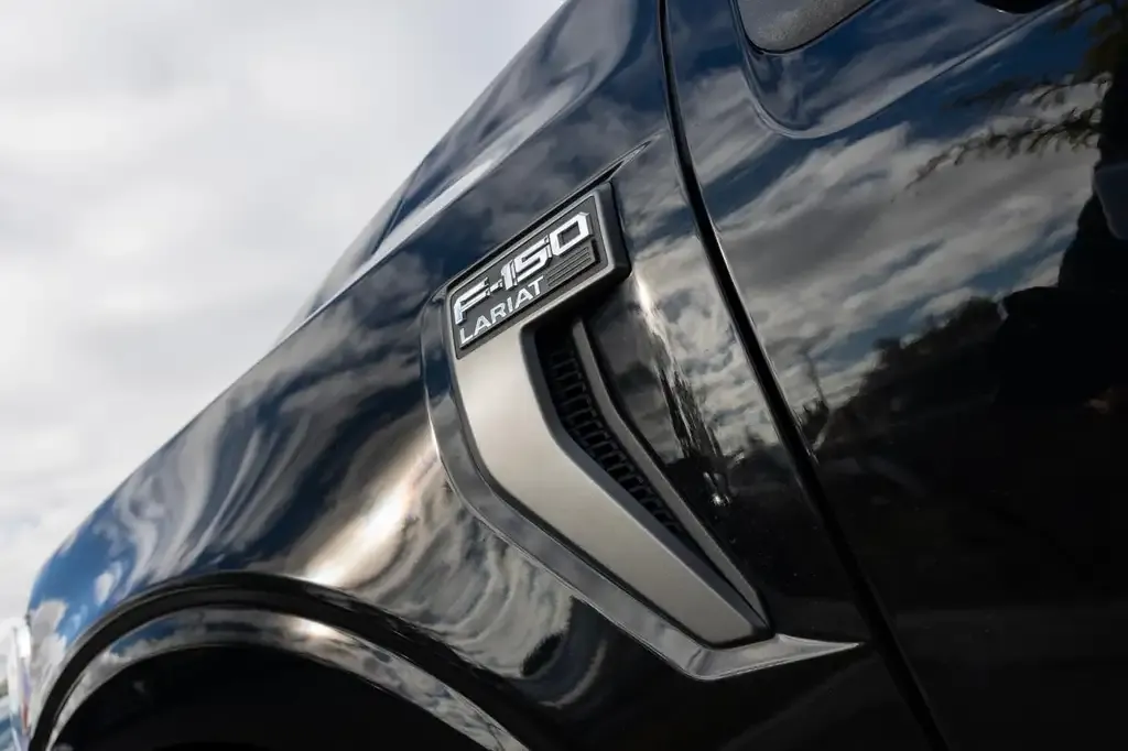 Ford F-150 2022 photo 2