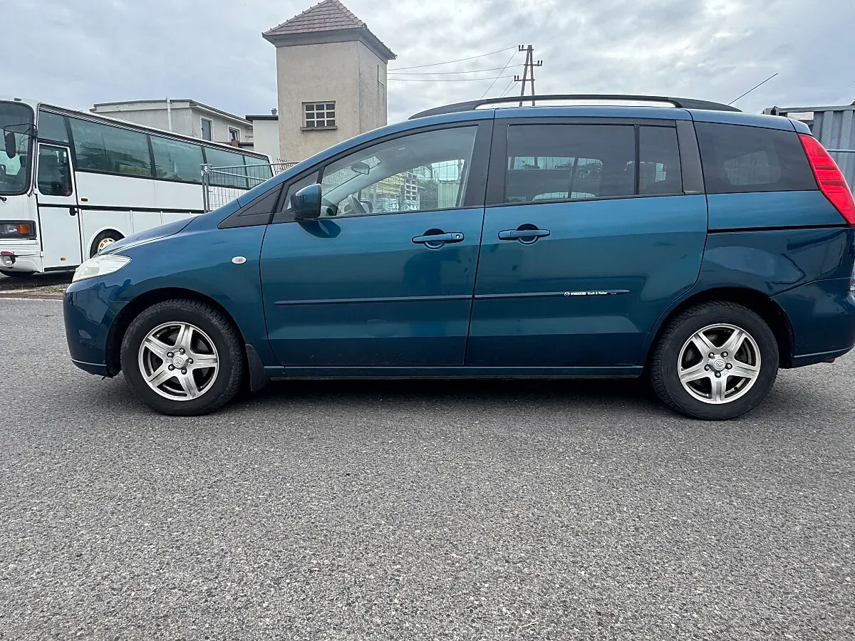 Mazda Mazda5 2005 photo 3
