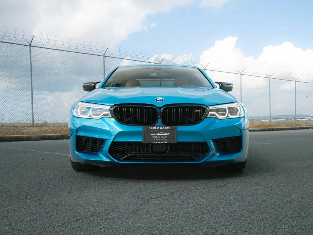 BMW M5 2019 photo 2