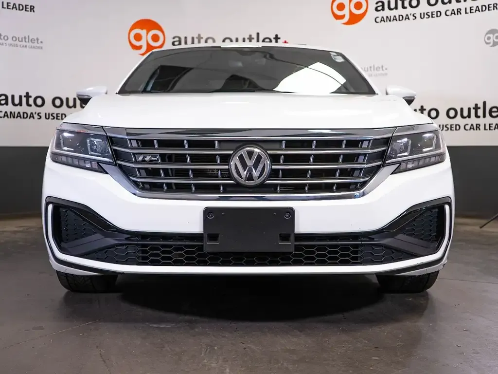 Volkswagen Passat 2021 photo 2