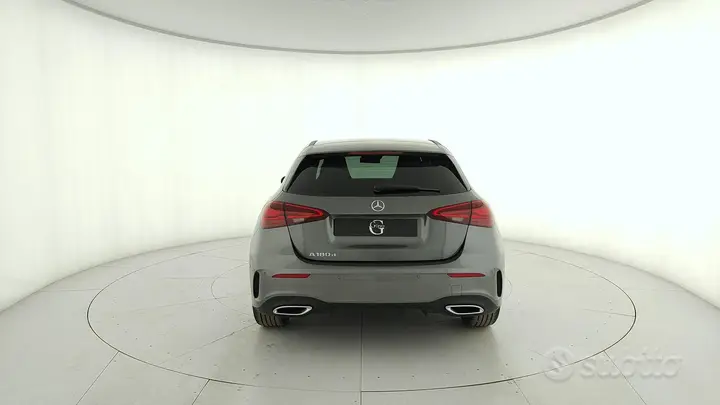 Mercedes-Benz A 180 2026 photo 4