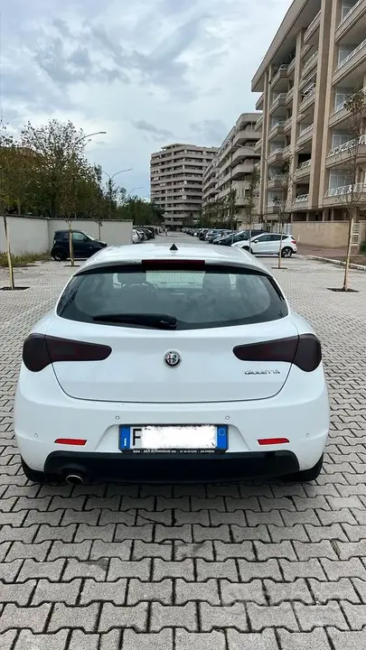 Alfa Romeo Giulietta 2016 photo 3