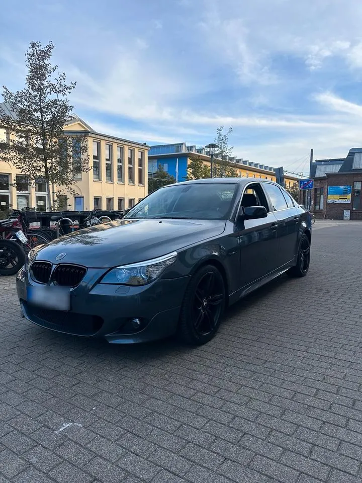 BMW E60