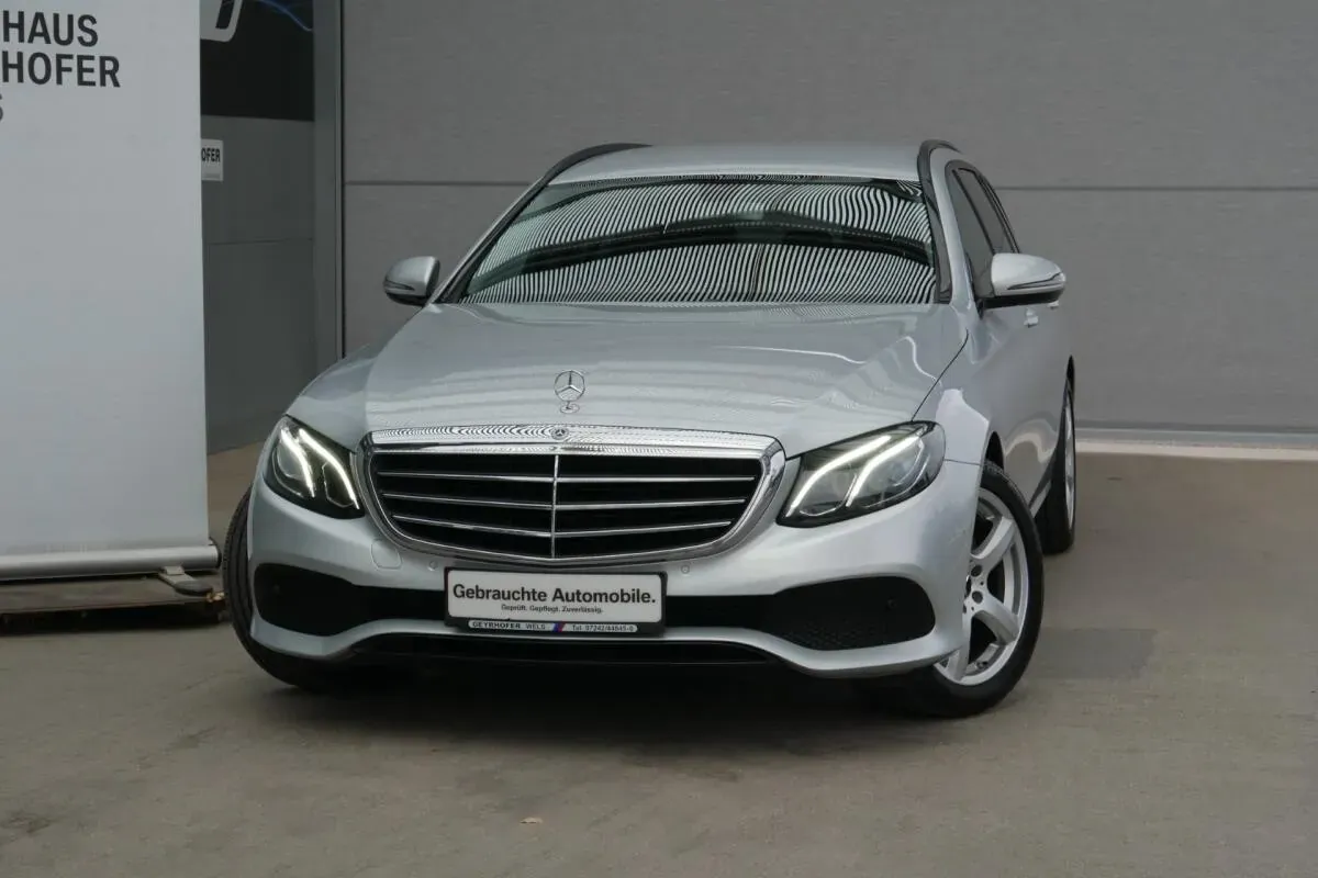 Mercedes-Benz E-Class 2018 photo 2