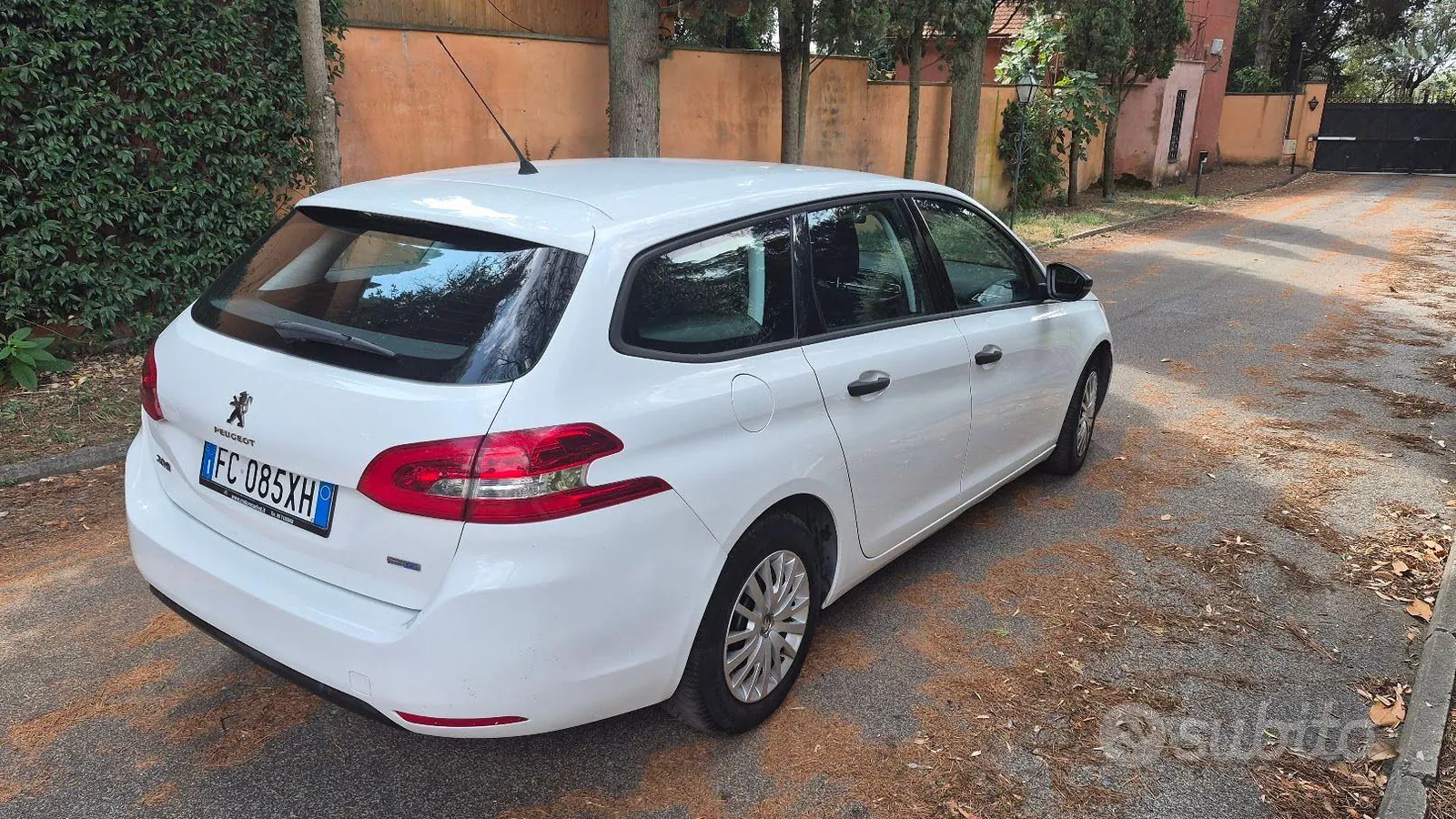 Peugeot 308 2016 photo 3
