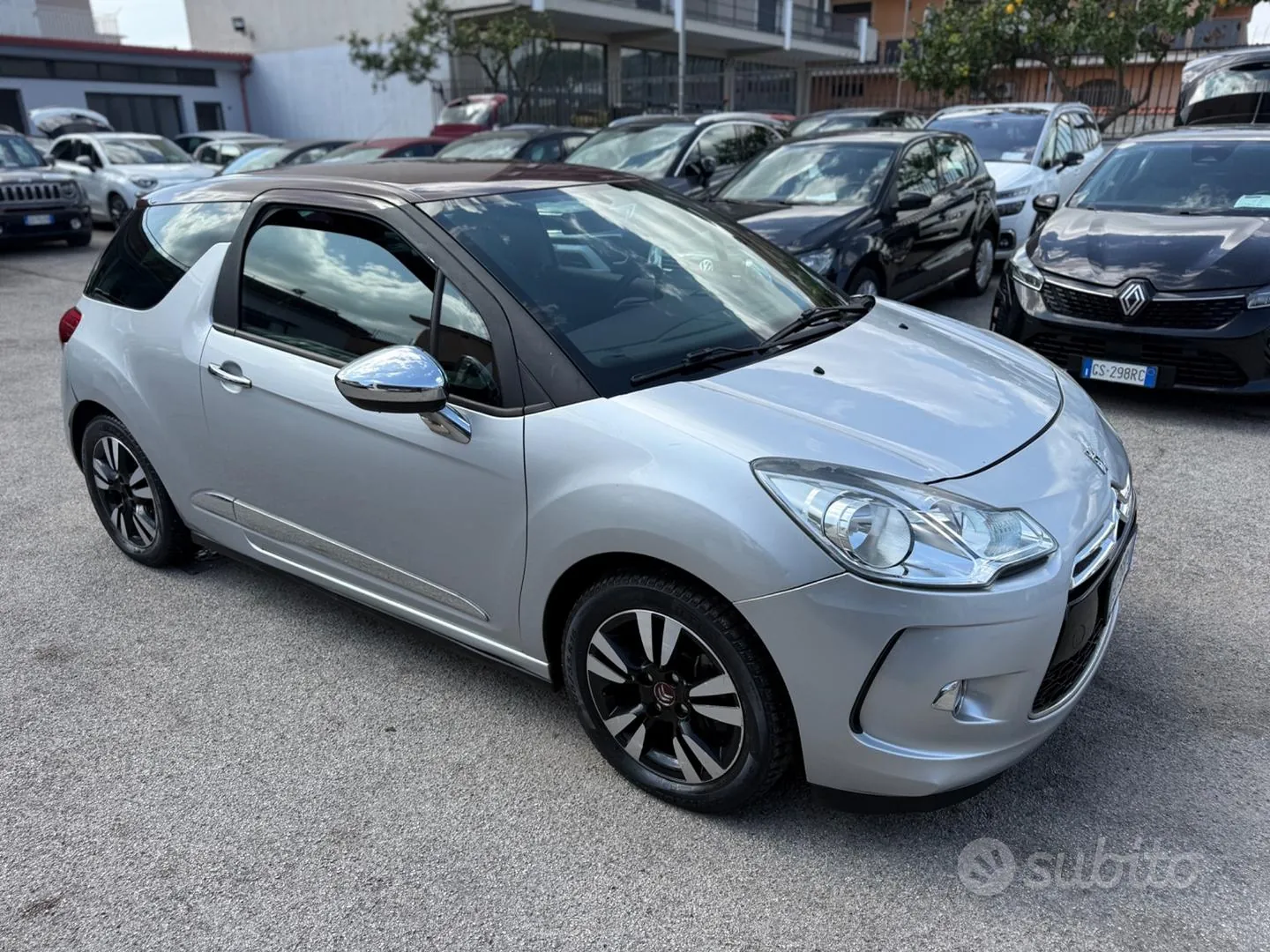 DS Automobiles Ds 3 2011 photo 3