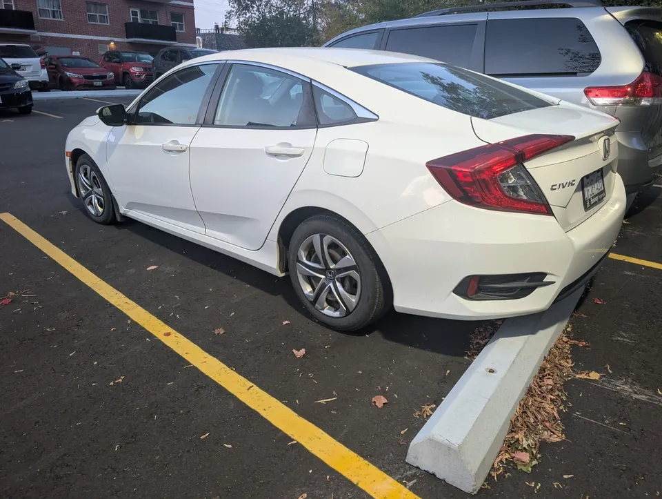 Honda Civic Lx 2017 photo 5