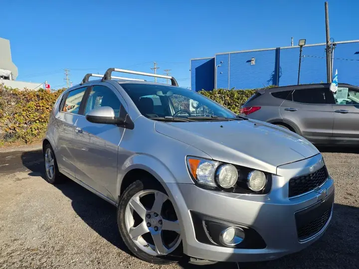 Chevrolet Sonic 2014 photo 2