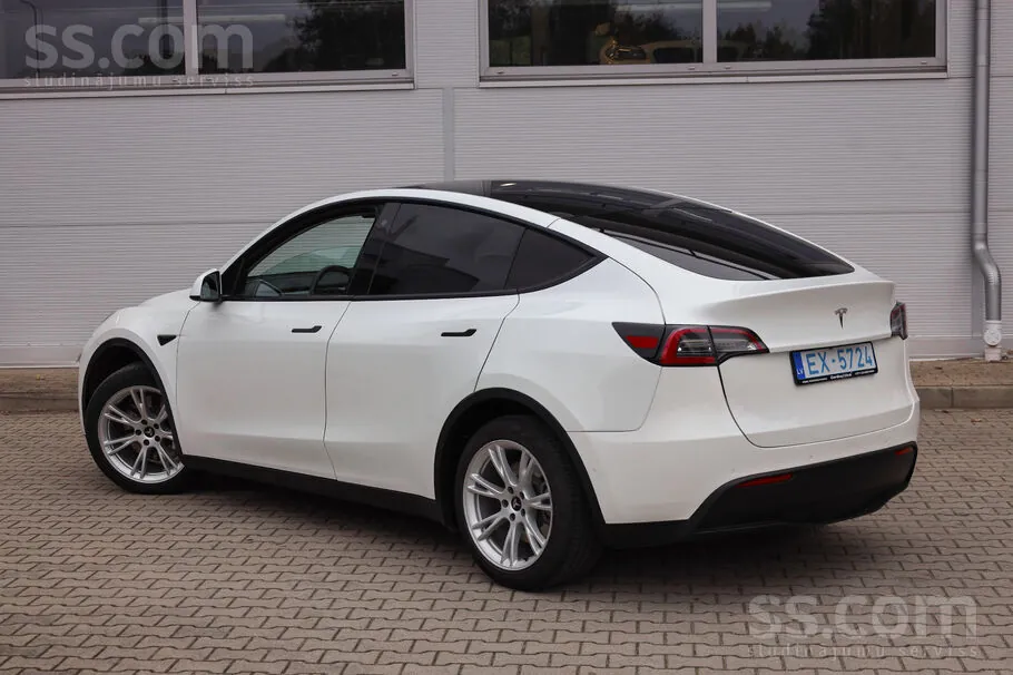 Tesla Model Y 2020 photo 5