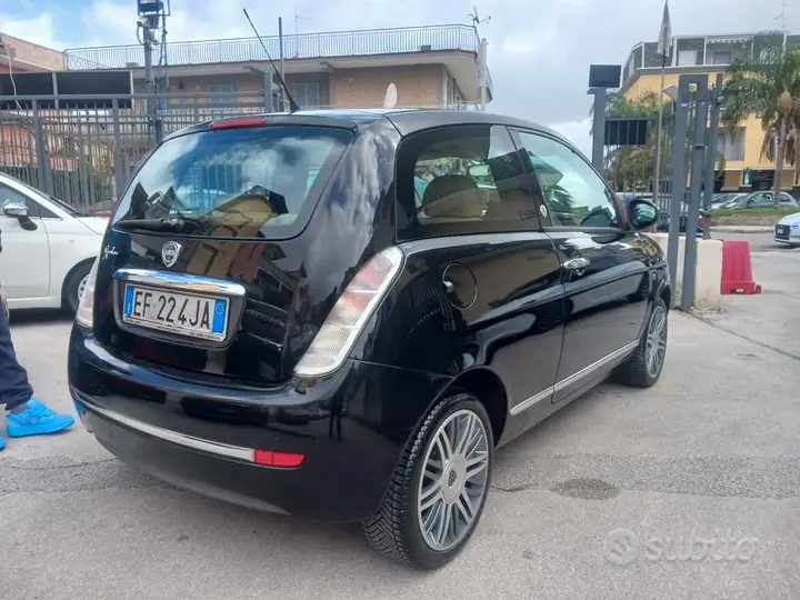 Lancia Ypsilon 2010 photo 5