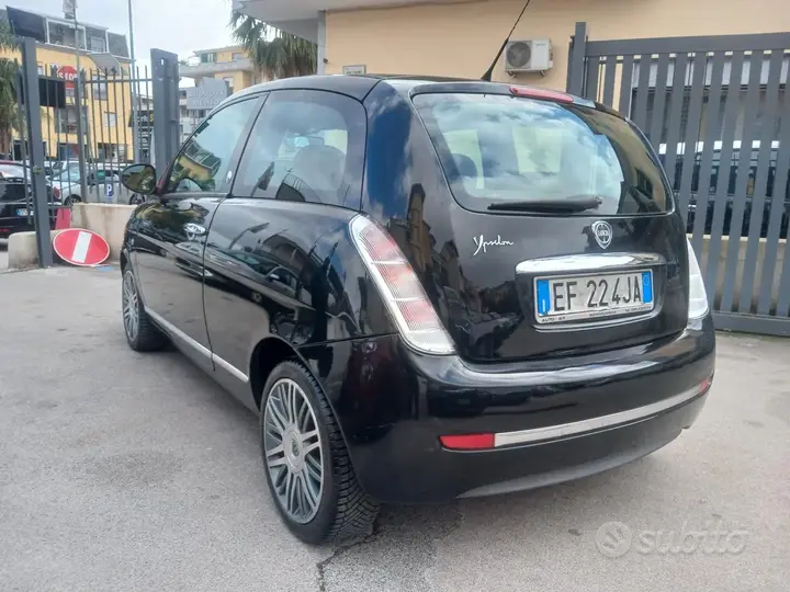 Lancia Ypsilon 2010 photo 3