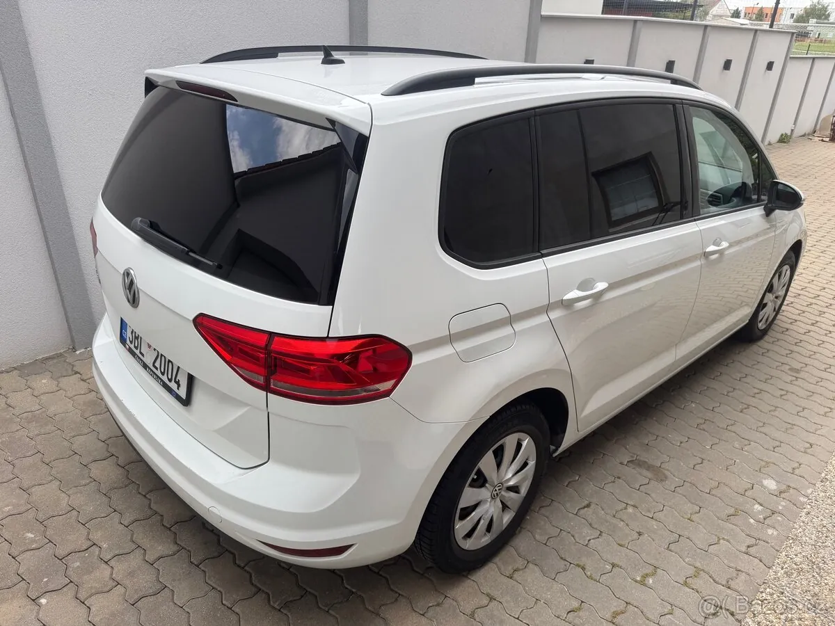 Volkswagen Touran 2019 photo 3