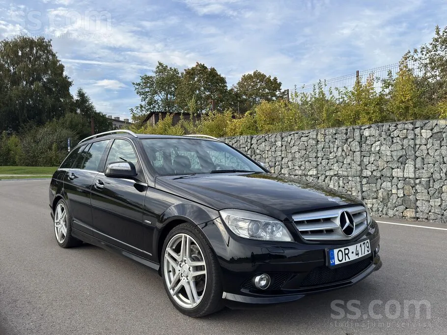 Mercedes-Benz C320 2008 photo 3