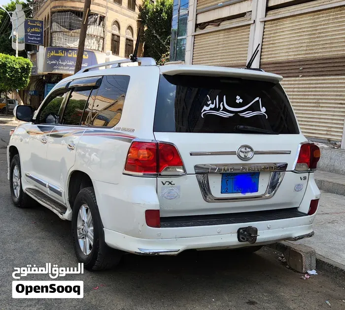 Toyota Land Cruiser 2009 photo 3