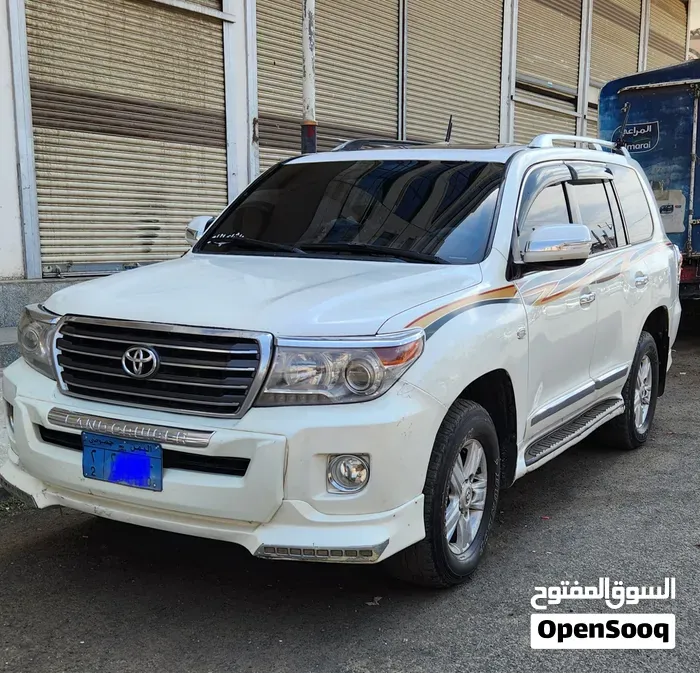 Toyota Land Cruiser 2009 photo 4