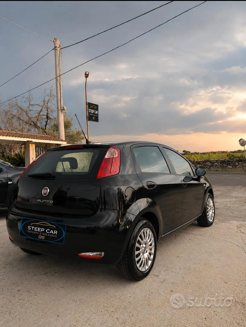 Fiat Punto 2015 photo 5