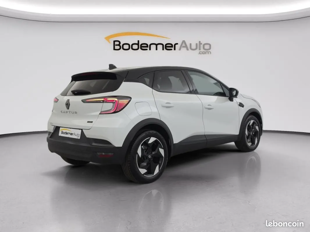 Renault Captur 2026 photo 5
