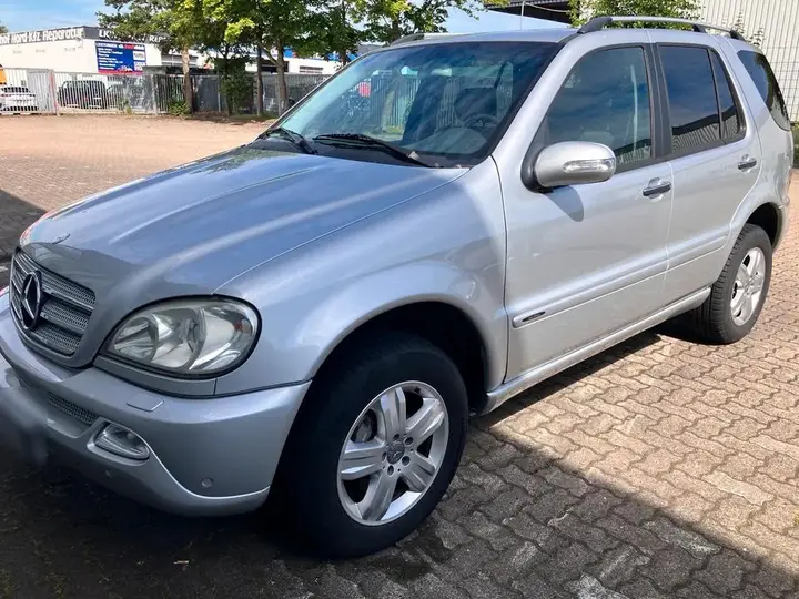 Mercedes-Benz Ml350