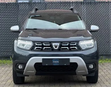Dacia Duster 2022 photo 2