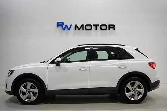 Audi Q3 2022 photo 4