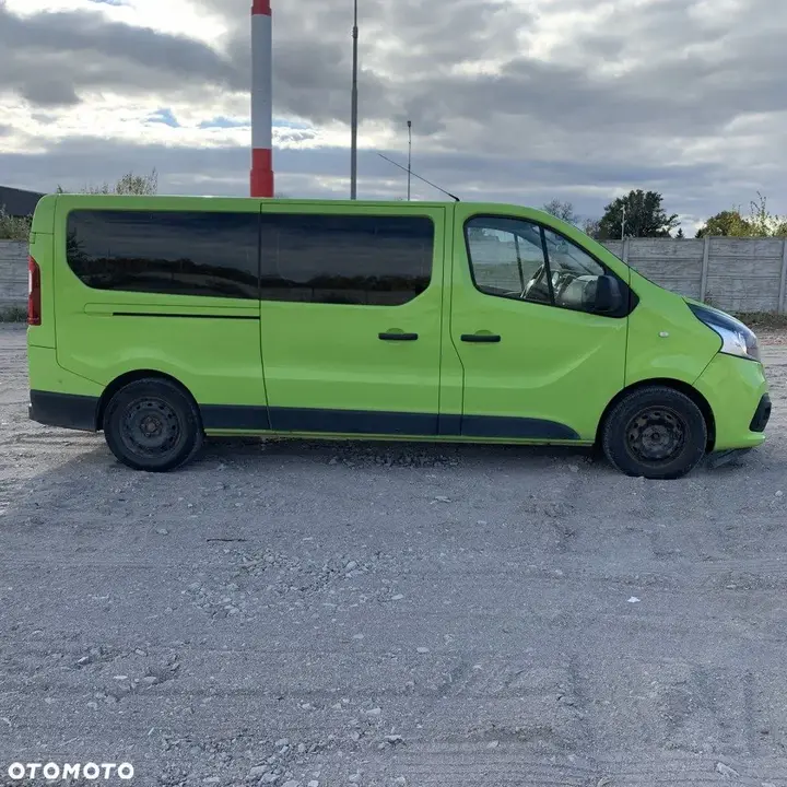 Renault Trafic 2017 photo 4
