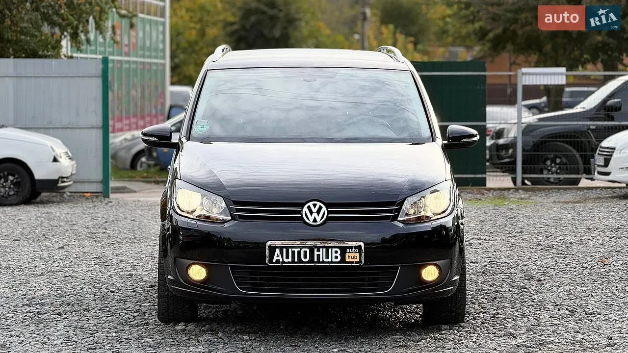Volkswagen Touran 2010 photo 5