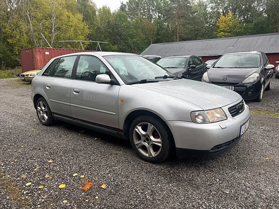 Audi A3 2000 photo 2