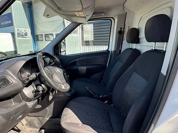 Opel Combo 2012 photo 5