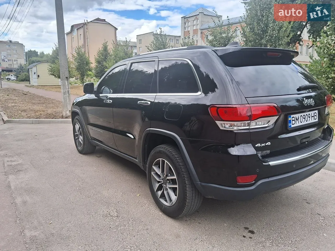 Jeep Grand Cherokee 2020 photo 3