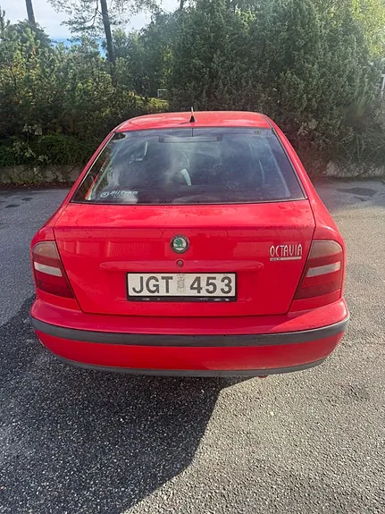 Skoda Octavia 1999 photo 2