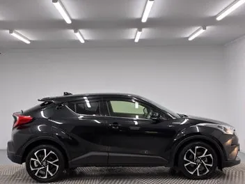 Toyota C-Hr 2017 photo 3