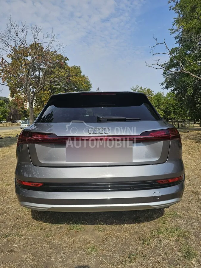 Audi E-Tron 2021 photo 4