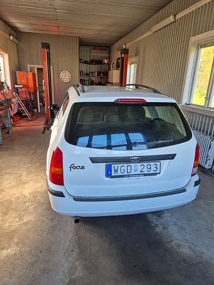 Ford Focus 2005 photo 2