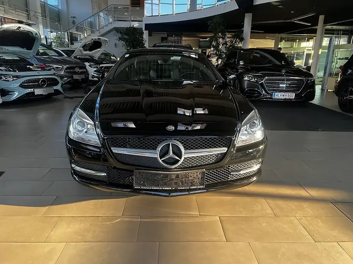 Mercedes-Benz Slk 200 2011 photo 2